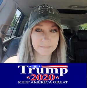 Meet your Posher, Cindy